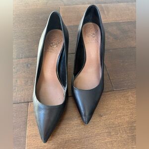 Vince Camaro Cassina pointed-toe heels US 6